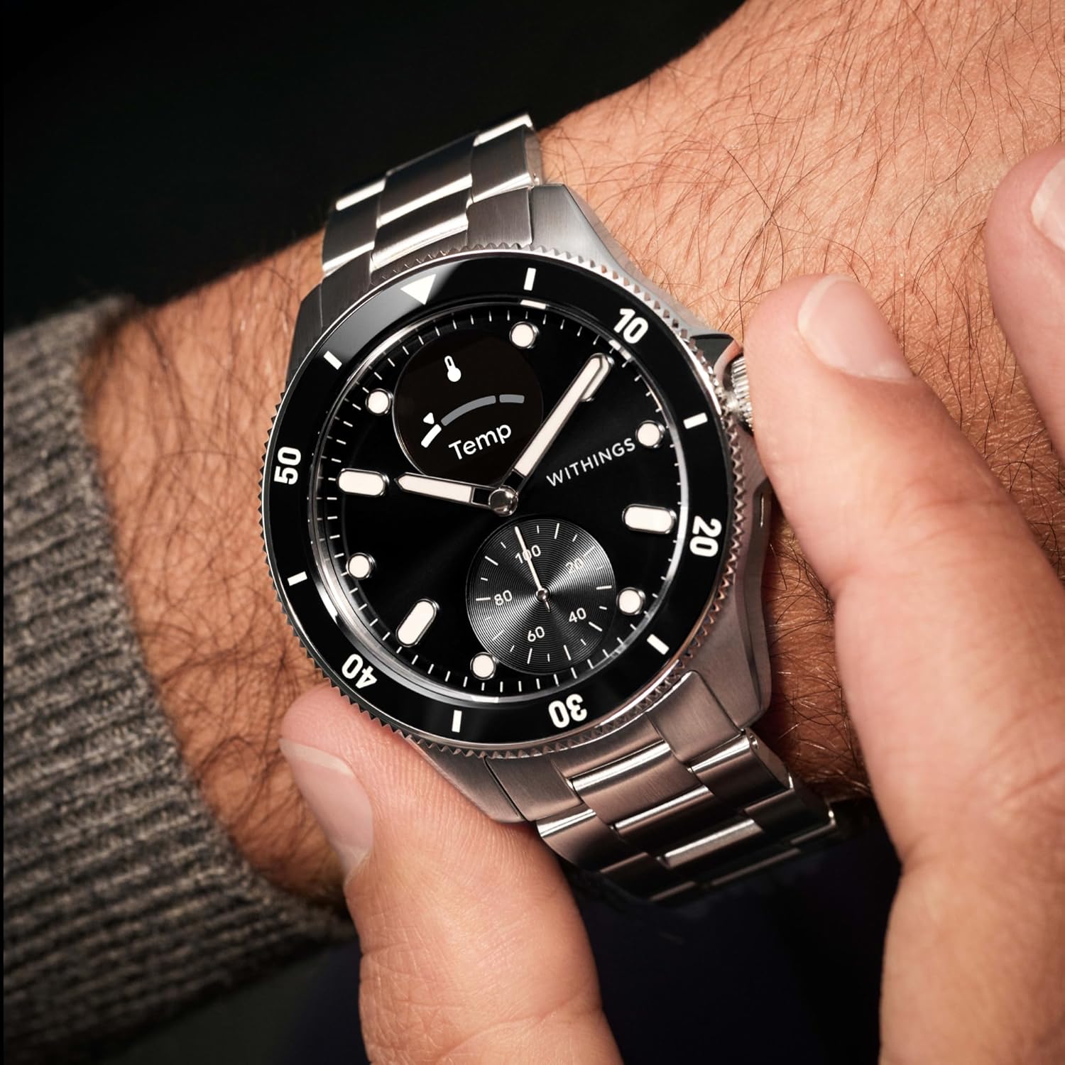 ScanWatch Nova, Hybrid Smartwatch Heart Health for M&F - ECG, SPO2, Temperature Monitoring, Sleep Tracking, Respiratory Health, Cycle Tracking, 35 Days Battery Life, iOS & Android, Black Black Medium